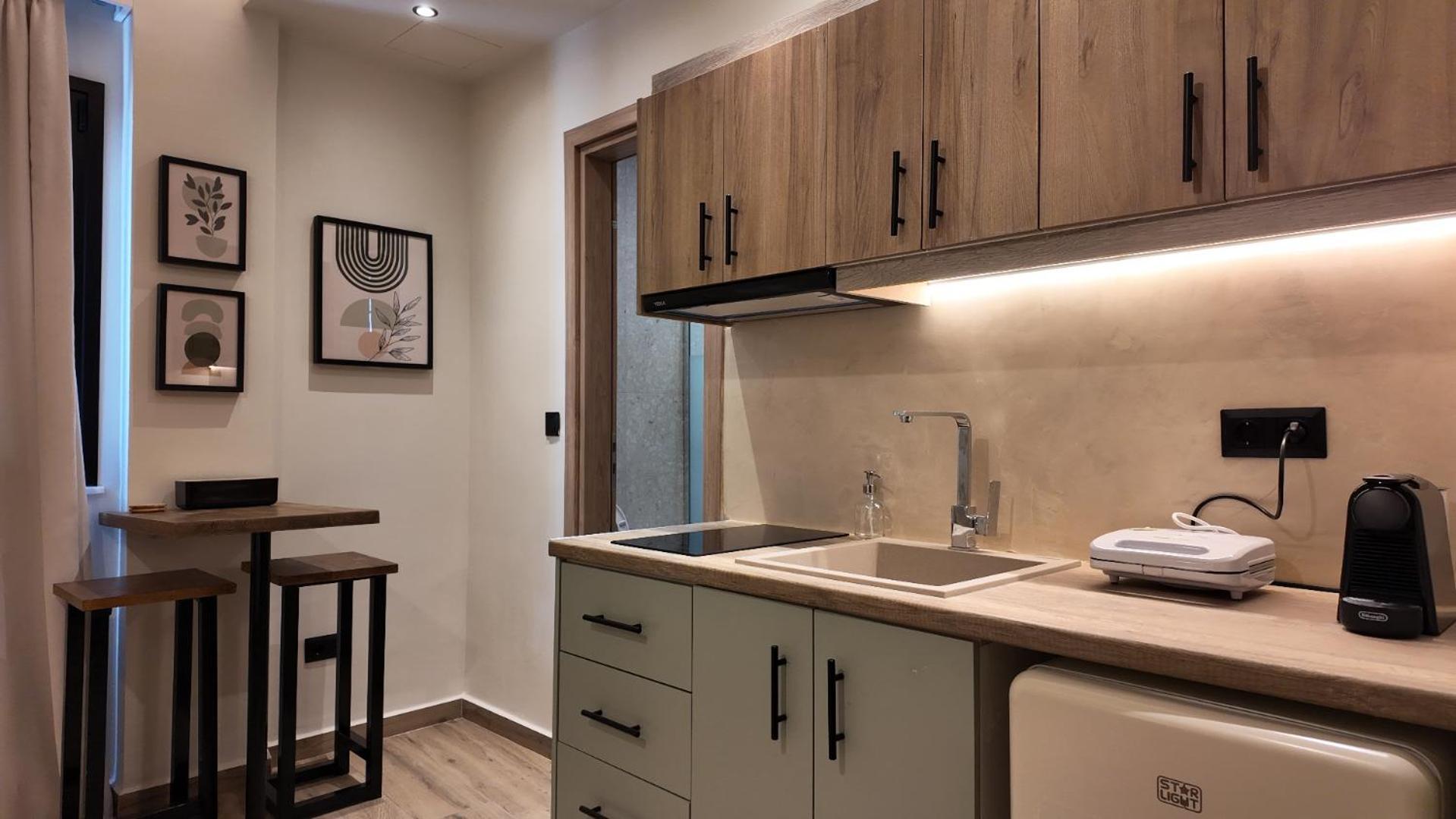 Euphoria Apartment *