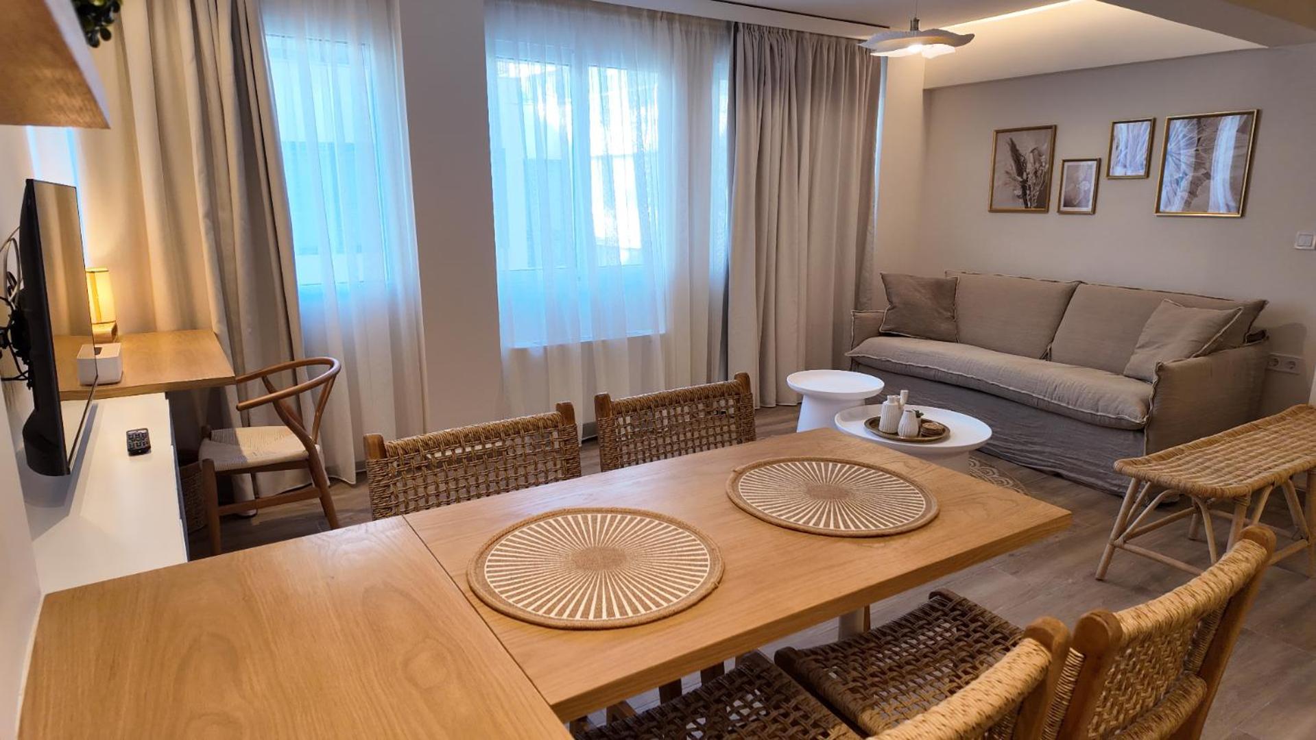 Apartment Euphoria *