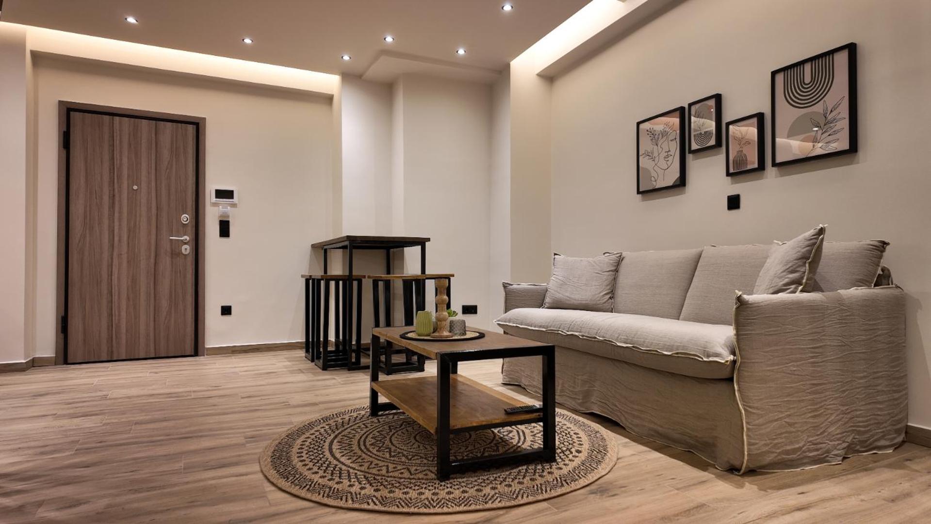 Apartment Euphoria