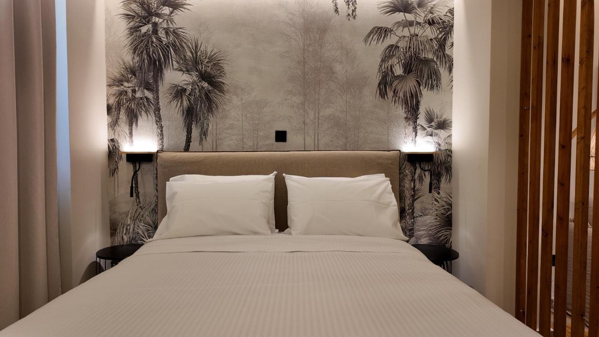 Euphoria Apartment